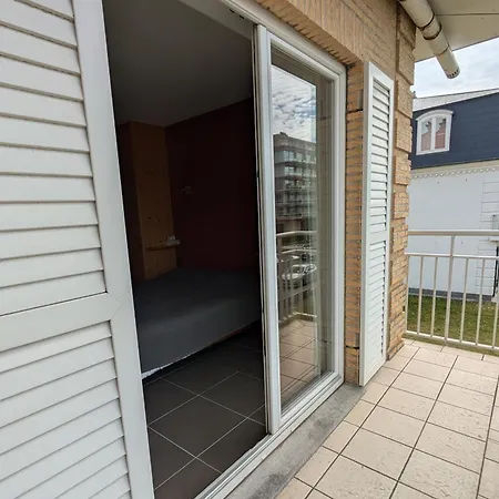 Christina- Appartement Familial Nieuwpoort-Bad Exterior photo