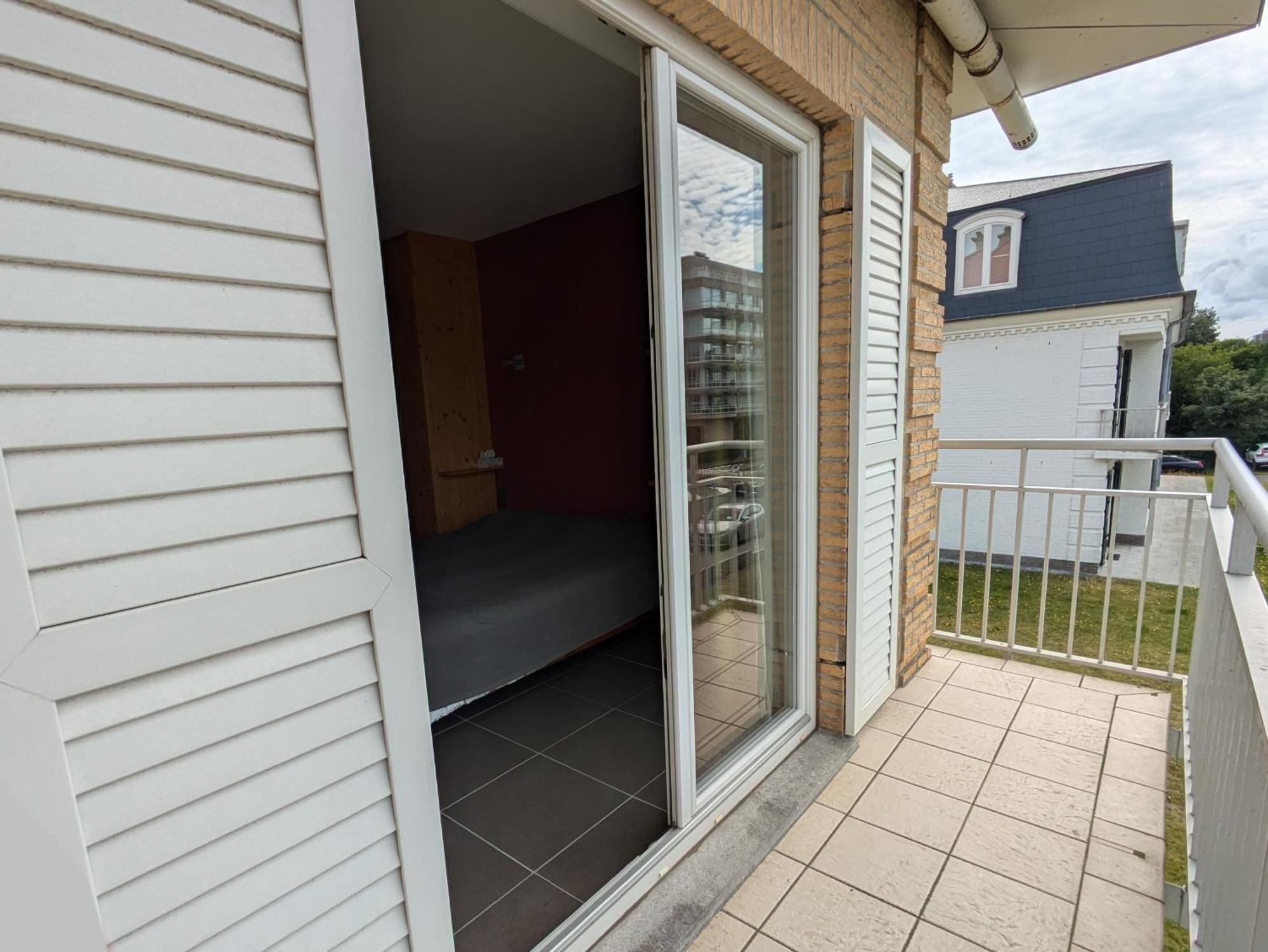 Christina- Familial Nieuwpoort-bad Apartment