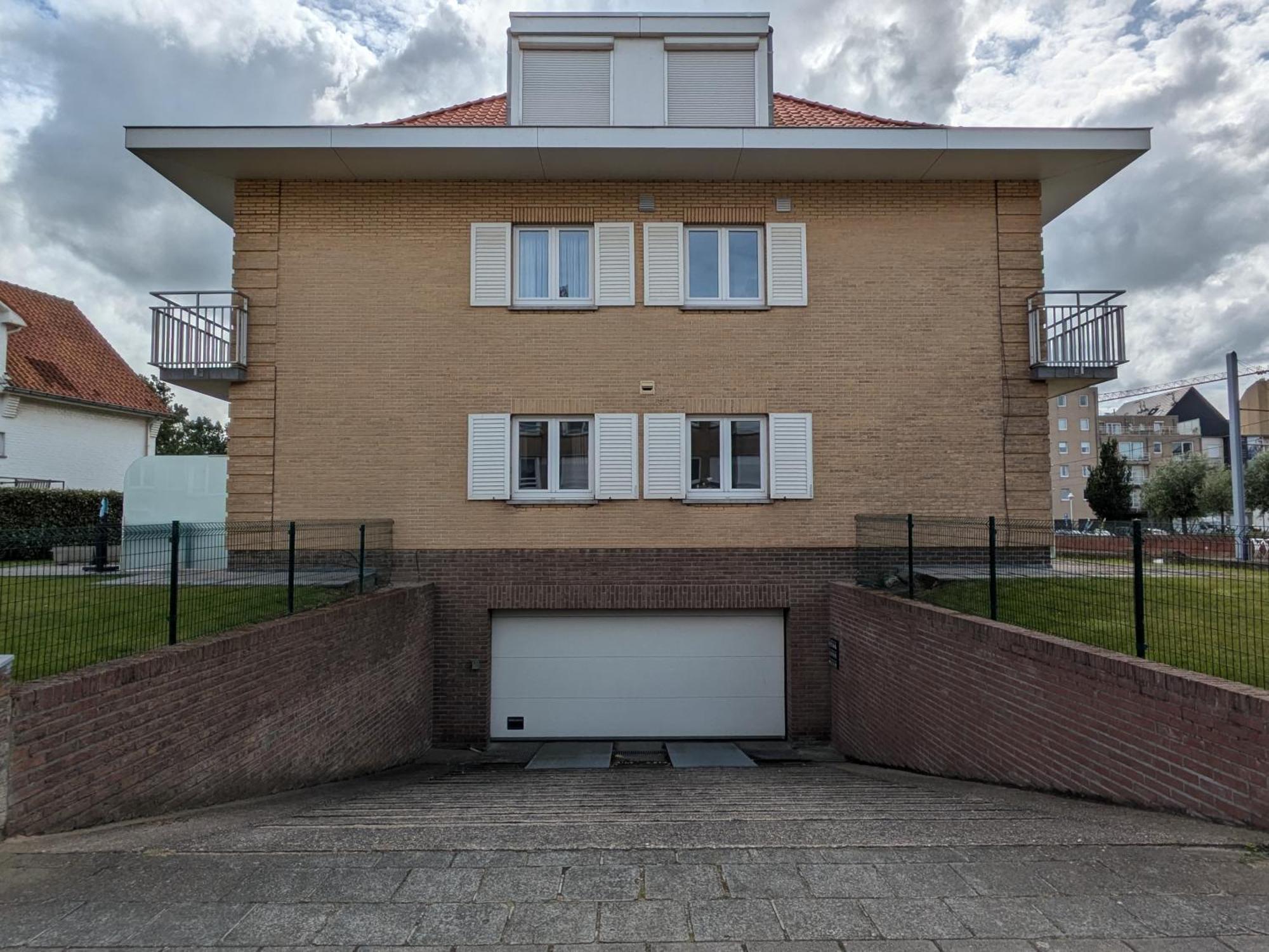 Christina- Familial Nieuwpoort-bad Apartment *